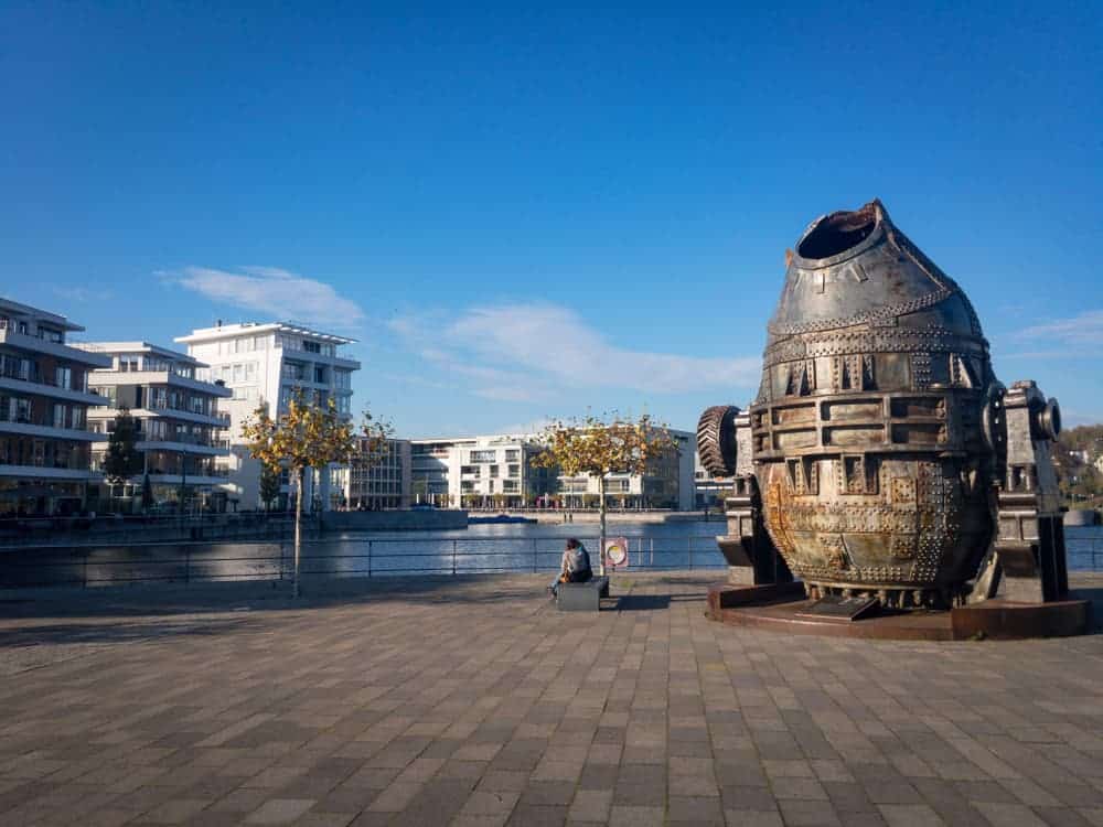Detektei APEX führt Observationen am Phönixsee Dortmund durch.